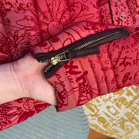 Pre-owned Desigual puffer in red. 36 (S, XS) - Picture 8 of 10